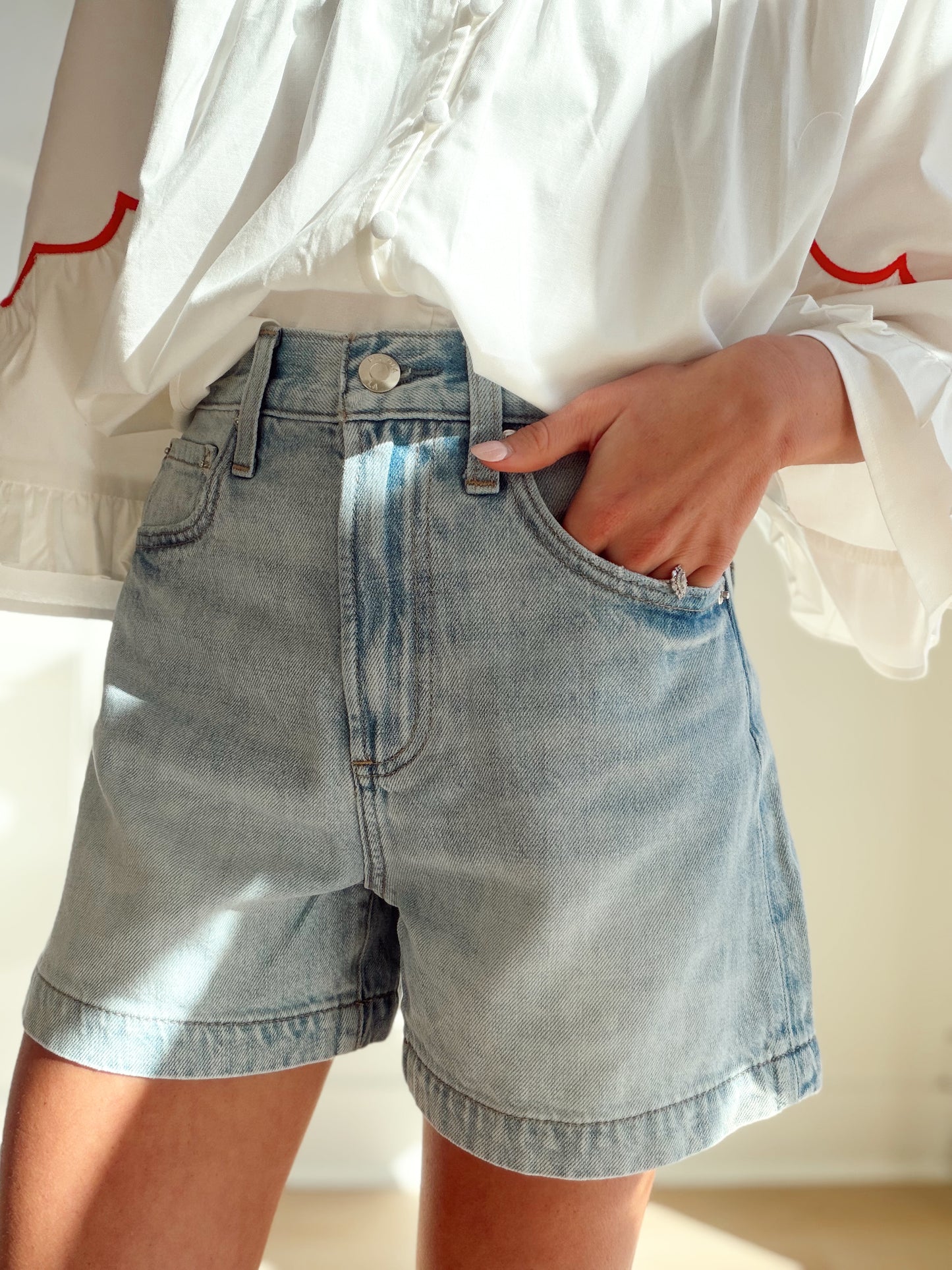 SAIGE SHORT