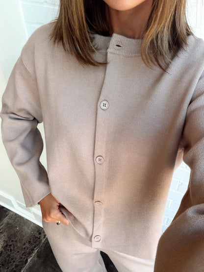 CREWNECK BUTTON DOWN CARDIGAN