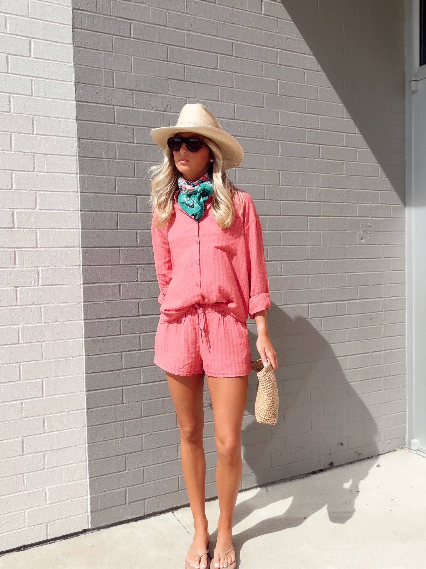 THE PERFECT STRIPED BUTTON UP