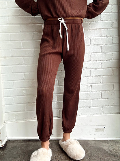 JOGGER W/ DRAWCORD