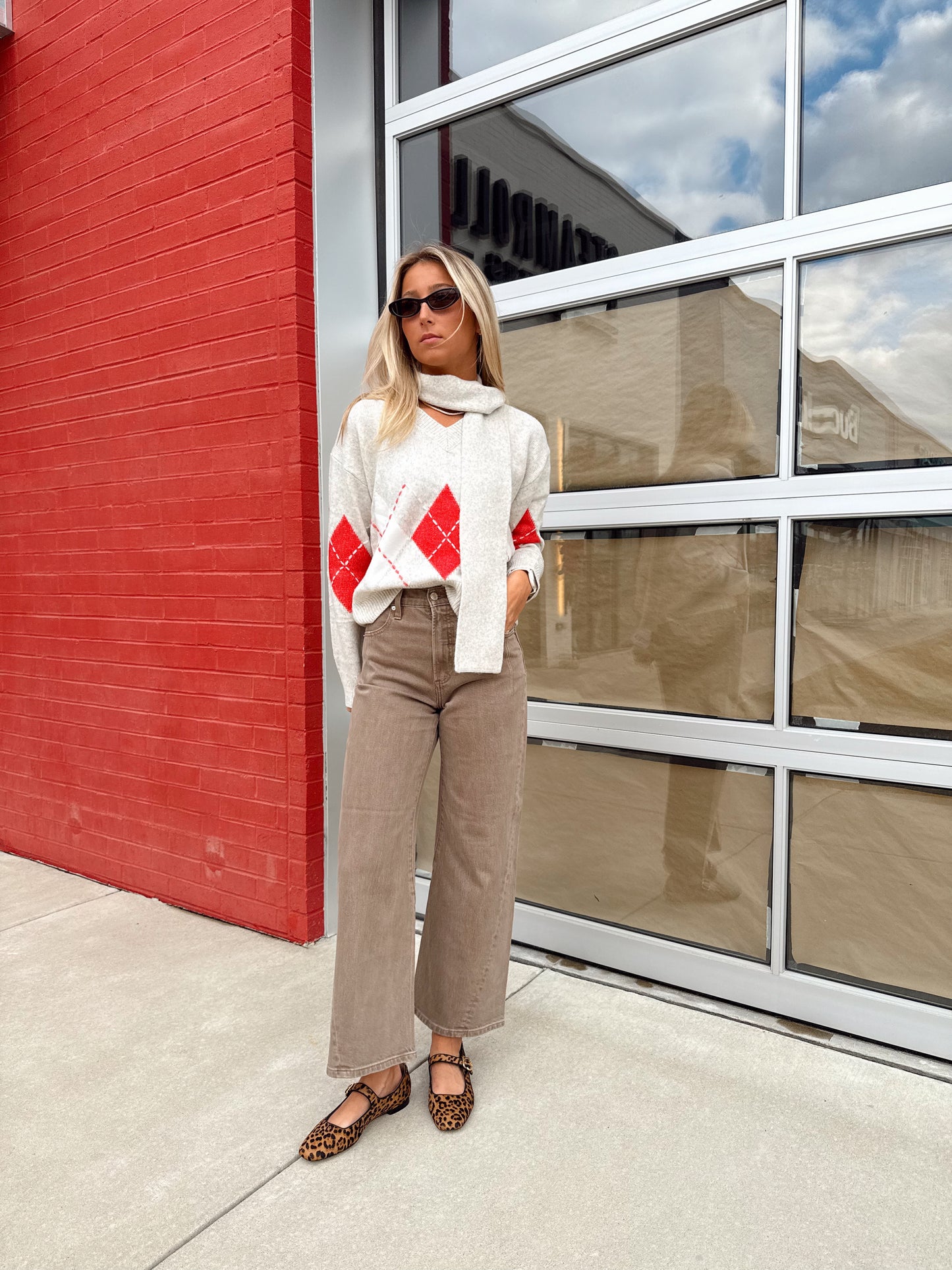 ARGYLE SCARF SWEATER