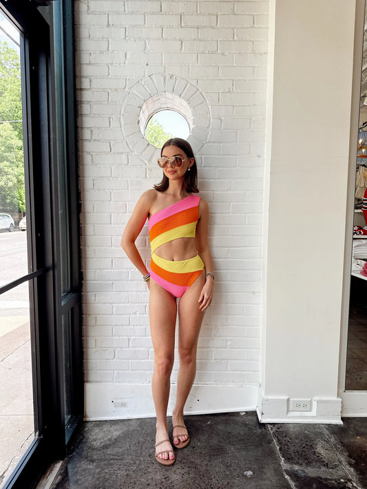 JOYCE ONE PIECE