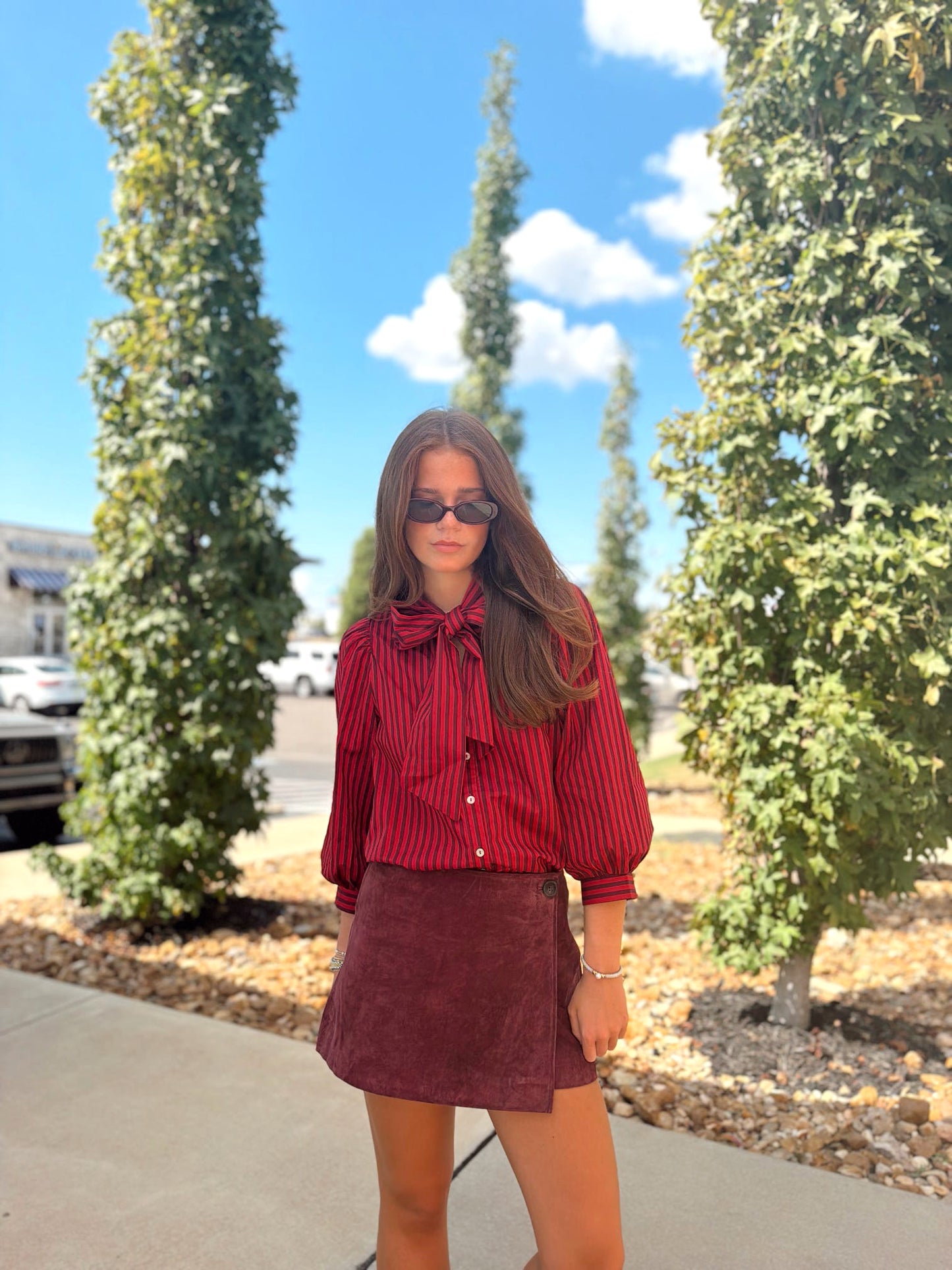 STRIPE SELF-TIE NECK TOP