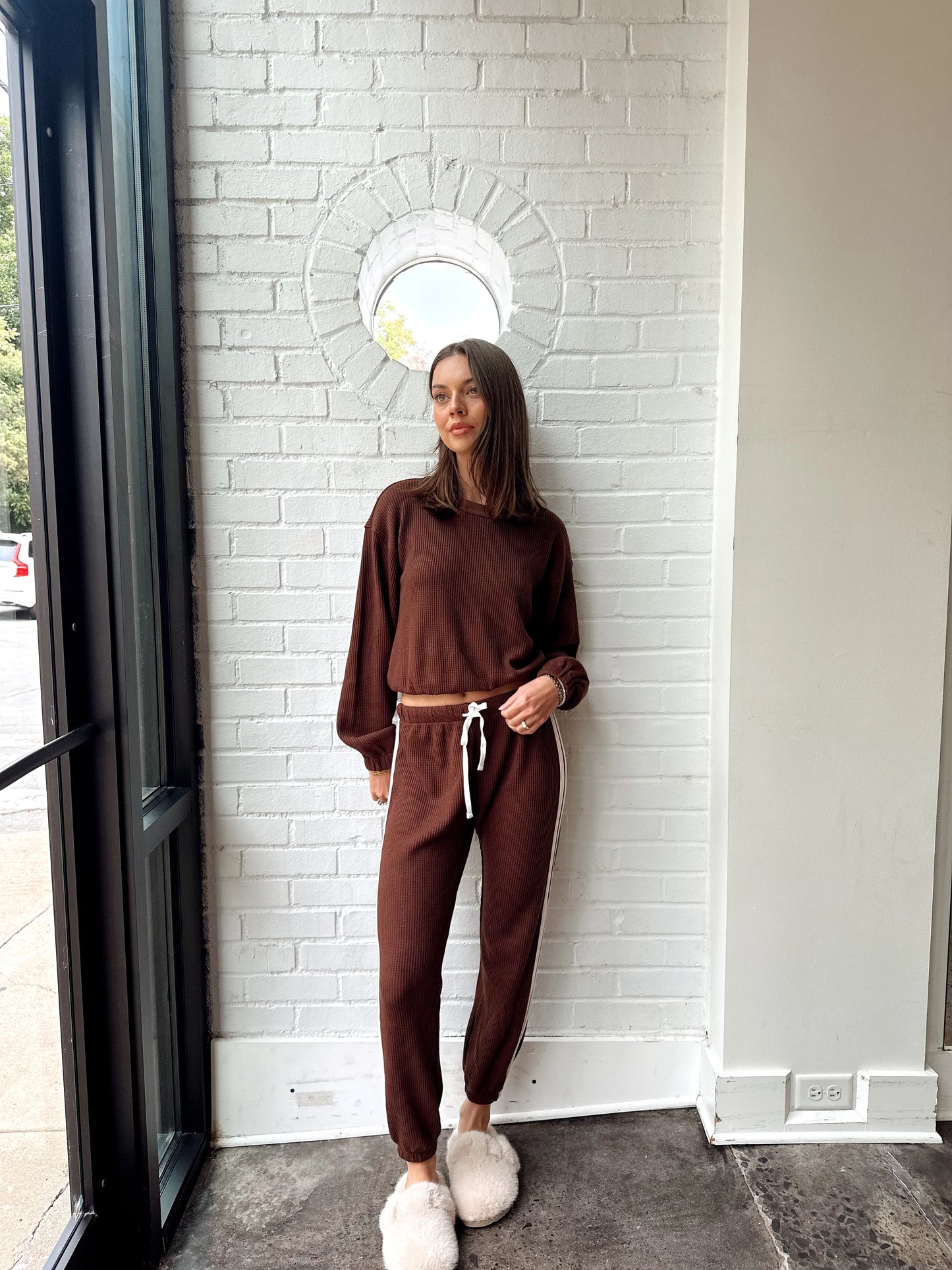 DROP SHOULDER L/S ELASTIC HEM TEE