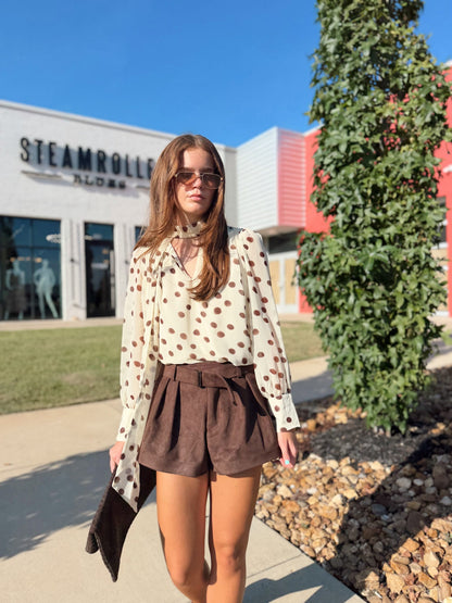 CREAM BLOUSE