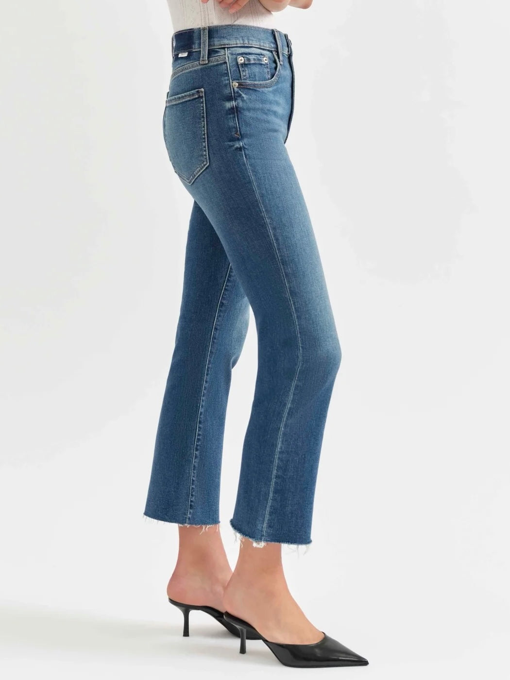 SHY GIRL HIGH RISE CROP FLARE
