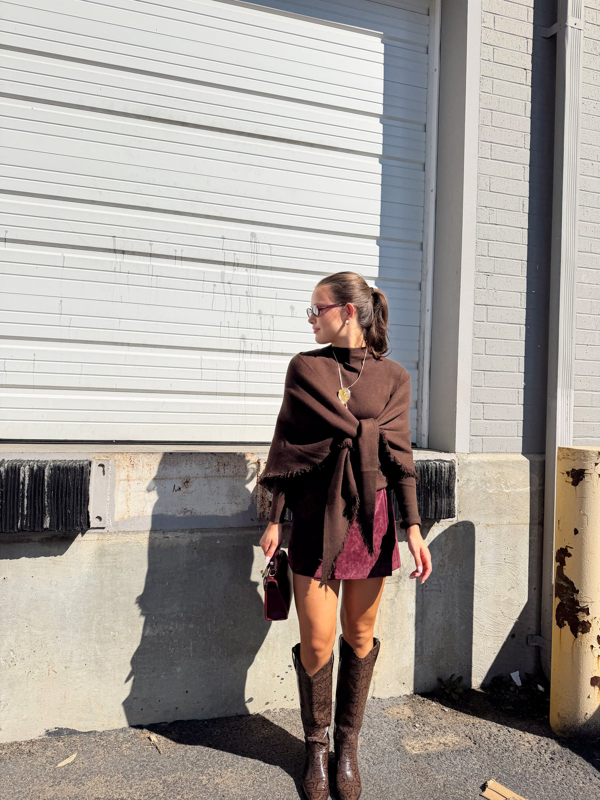 MURPHY SCARF SWEATER