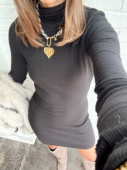 TURTLE NECK L/S DRESS