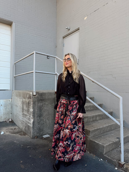 ZIVA FLUTTER NECK BLOUSE