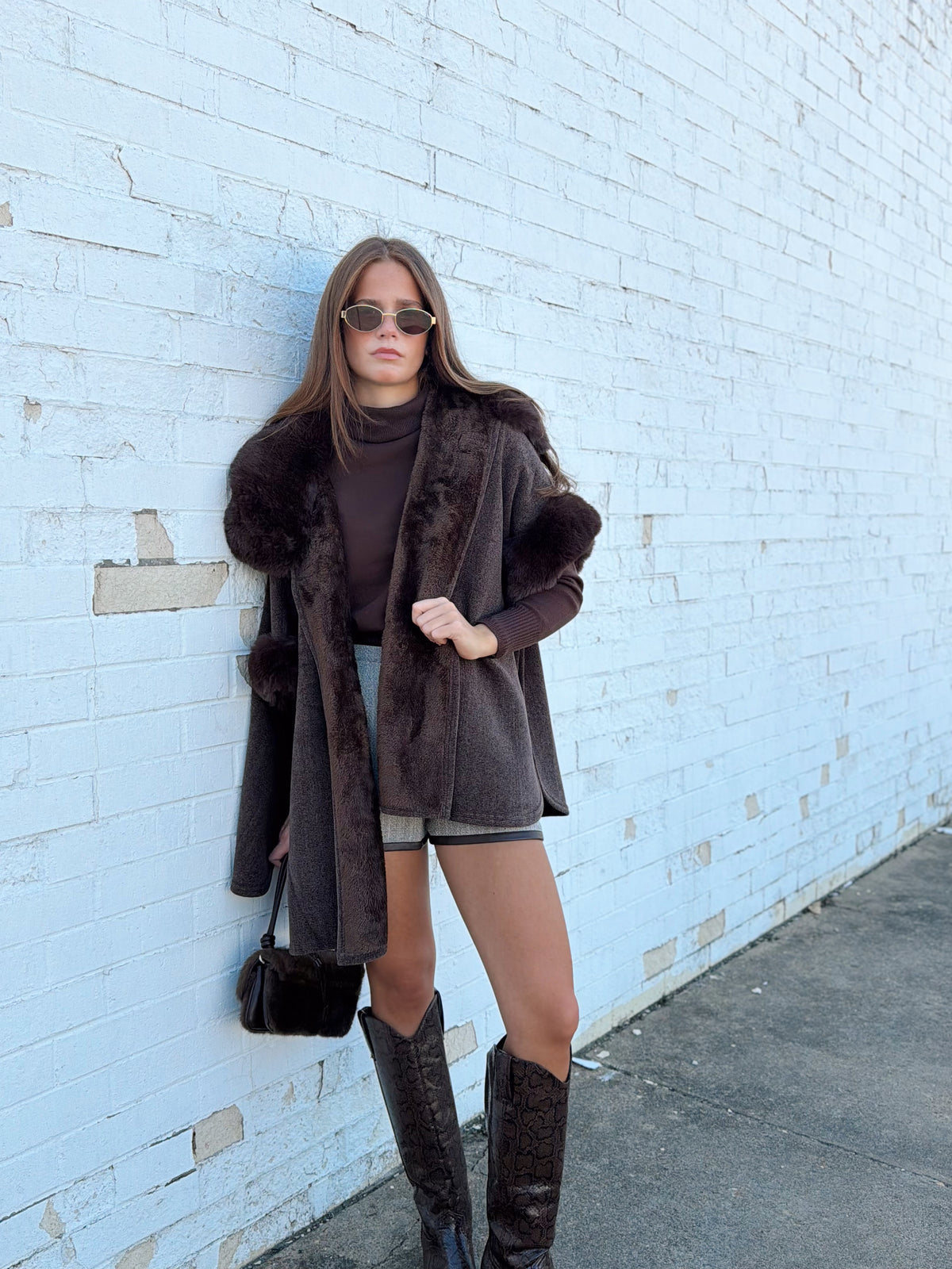 FUR COLLAR CAPE