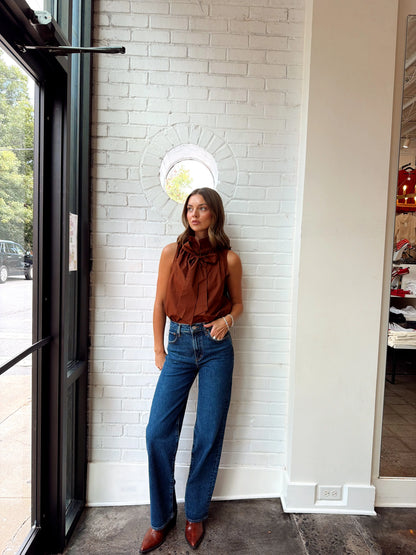 SLEEVELESS BUTTON UP WITH BOW