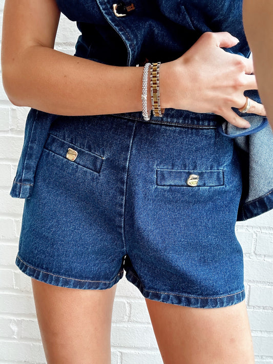 DENIM SHORT W/ GOLD BUTTON DETAILS