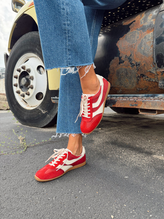 LIMIT SNEAKER
