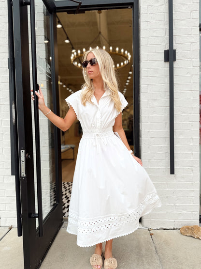 RIC RAC DETAILED SHORT SLEEVE MIDI DRESS