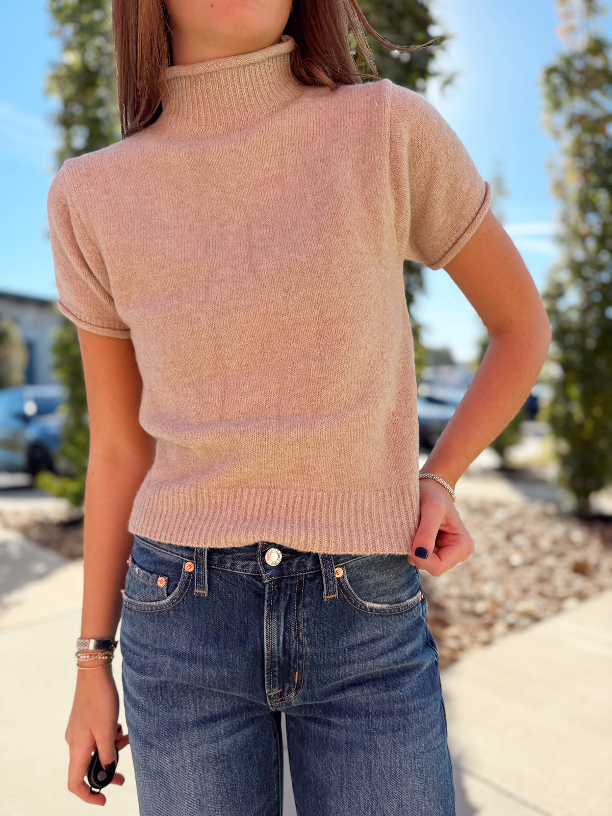 SOFT MOCK NECK SHORT SLEEVE KNIT TOP