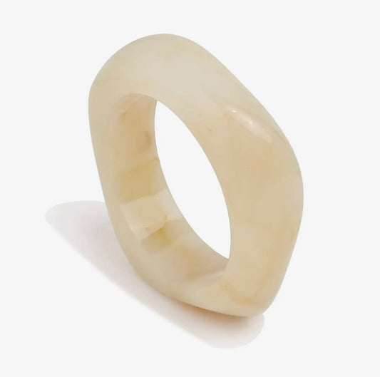 BEIGE ACRYLIC BANGLE