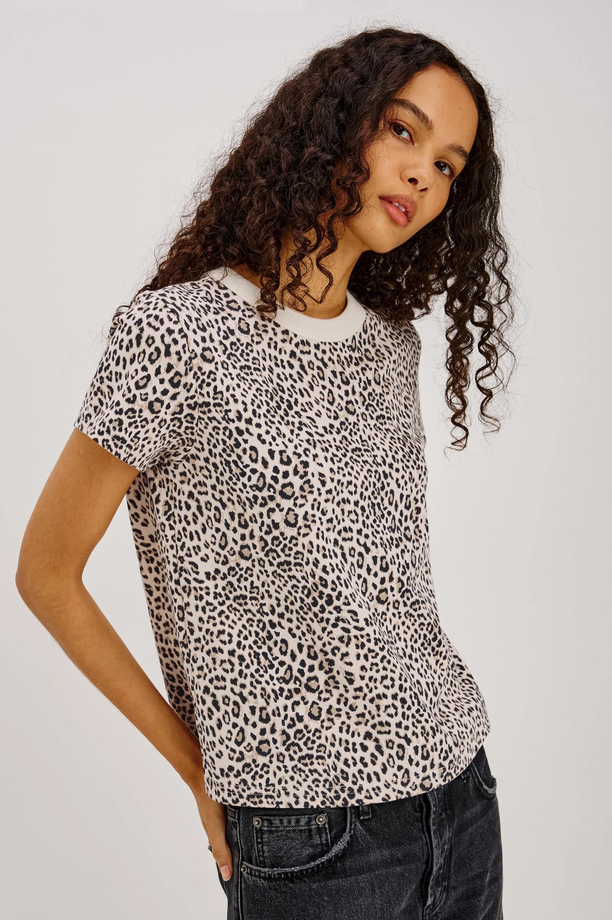 GIRLFRIEND TEE