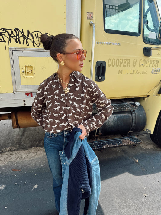 KATE BUTTON UP