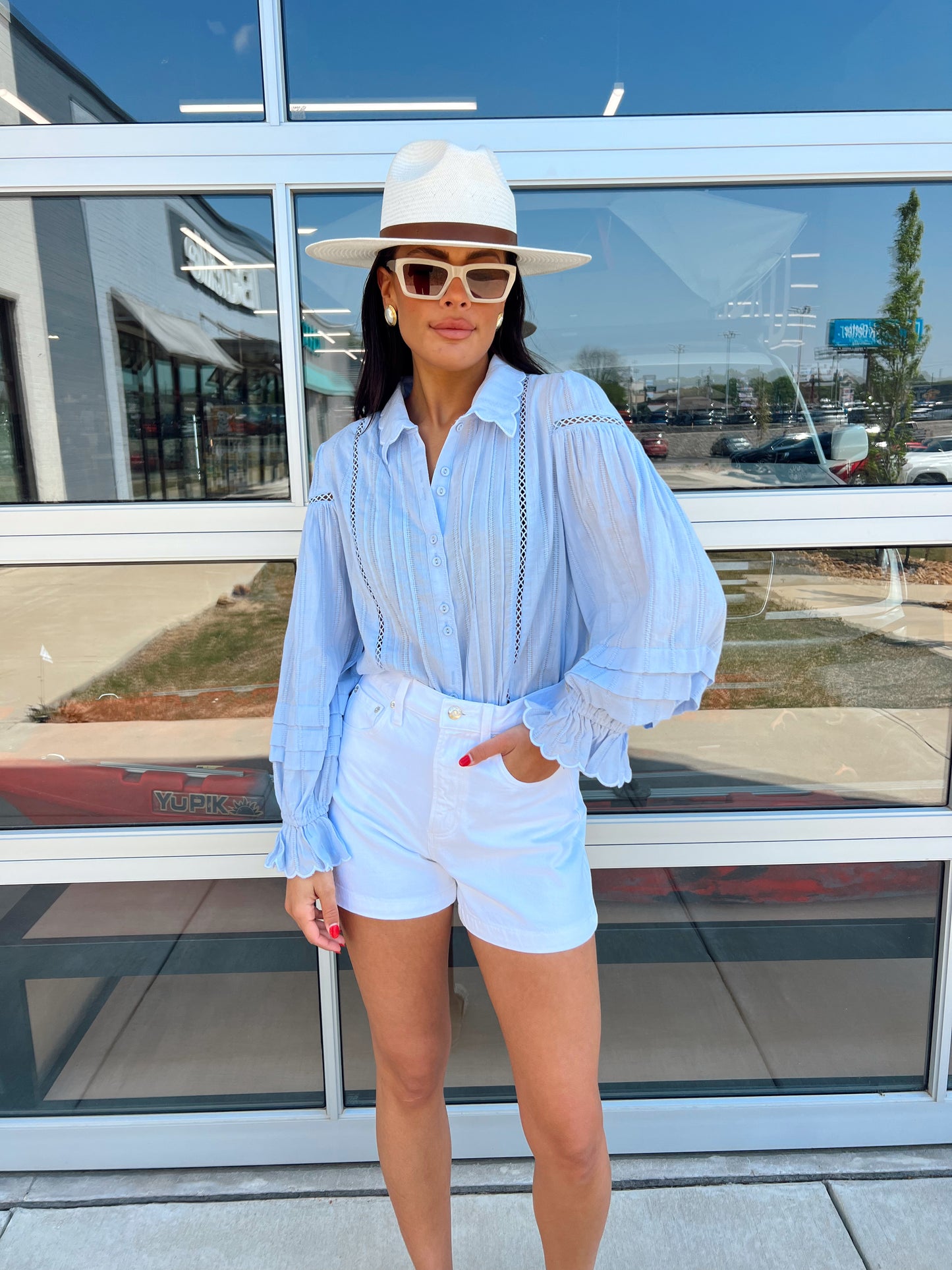 SCALLOP EDGE SHIRT TOP