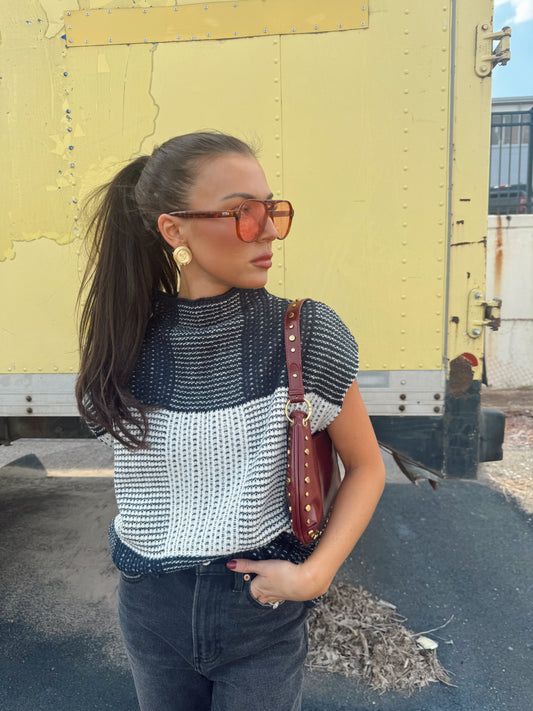 HIGH NECK SWEATER TOP
