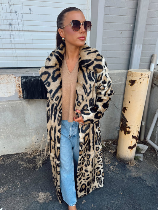 MISS CINDY OVERCOAT