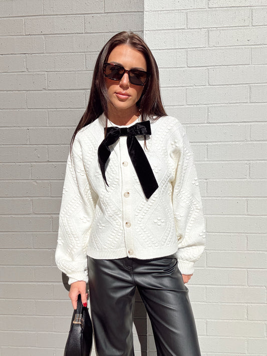 KITTY BOBBLE CONTRAST CARDI