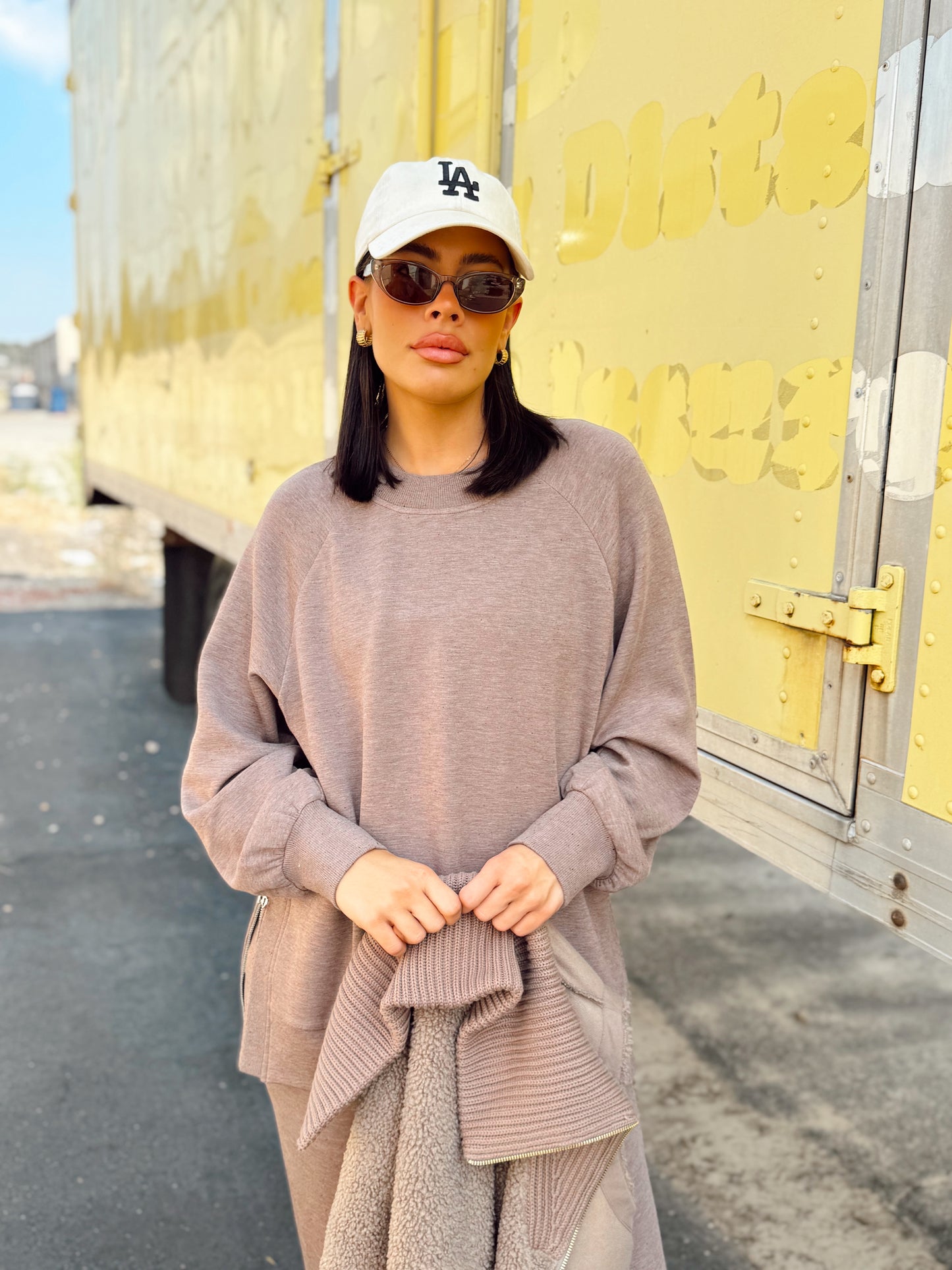 NICOLE BOYFRIEND SWEAT