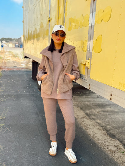 NICOLE BOYFRIEND SWEAT