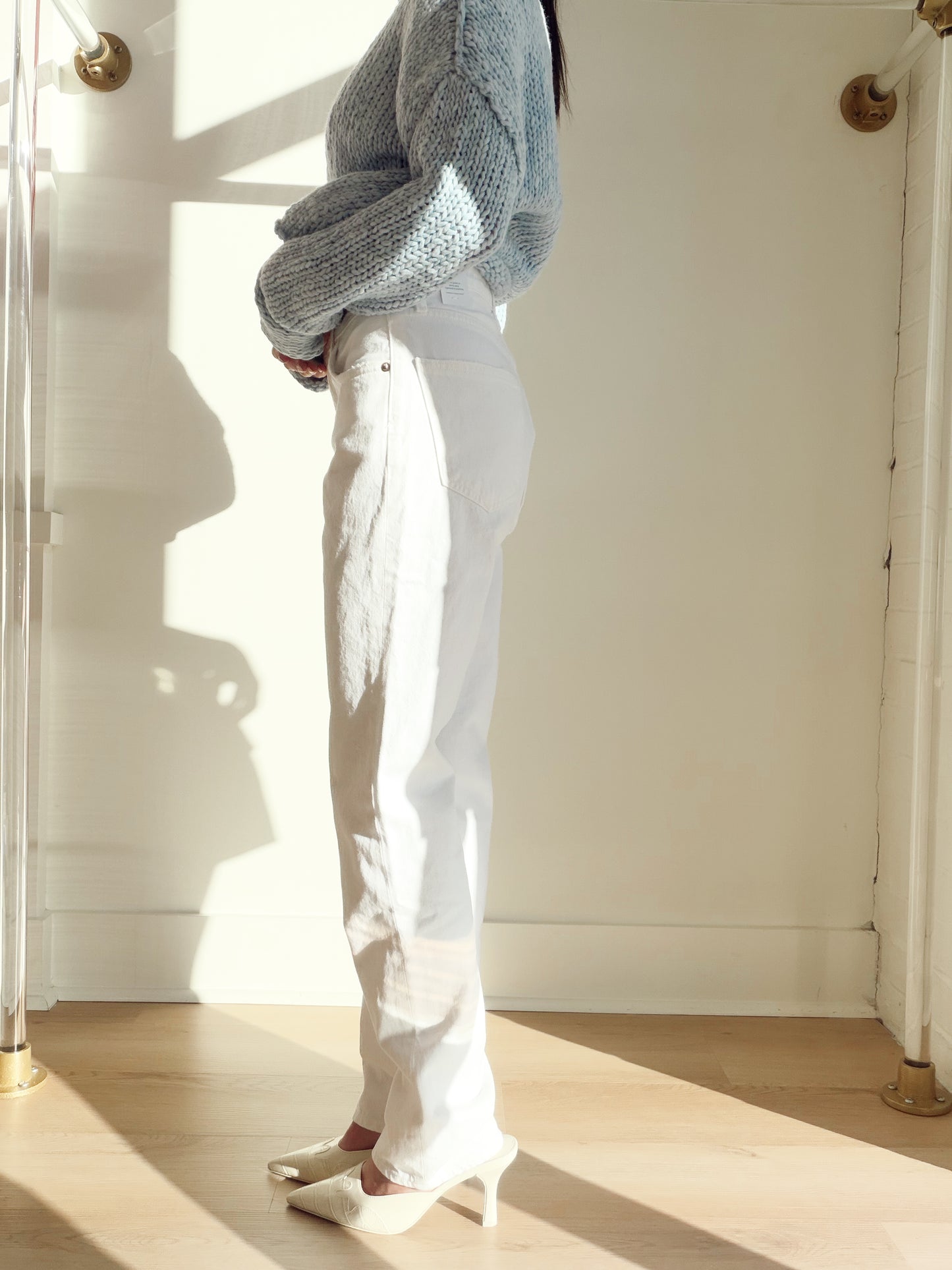 LANA IN MARSHMALLOW
