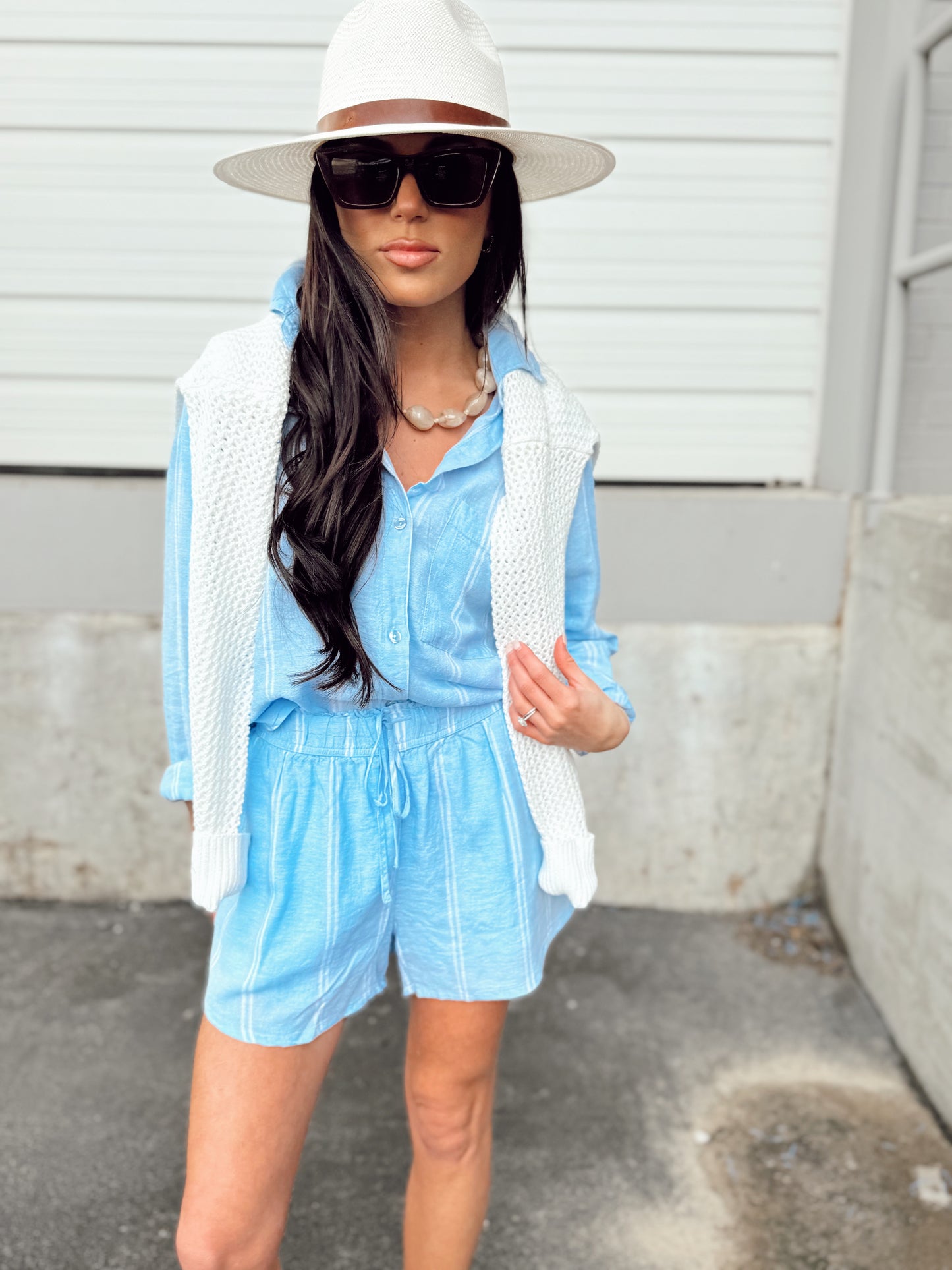 THE PERFECT LINEN TOP