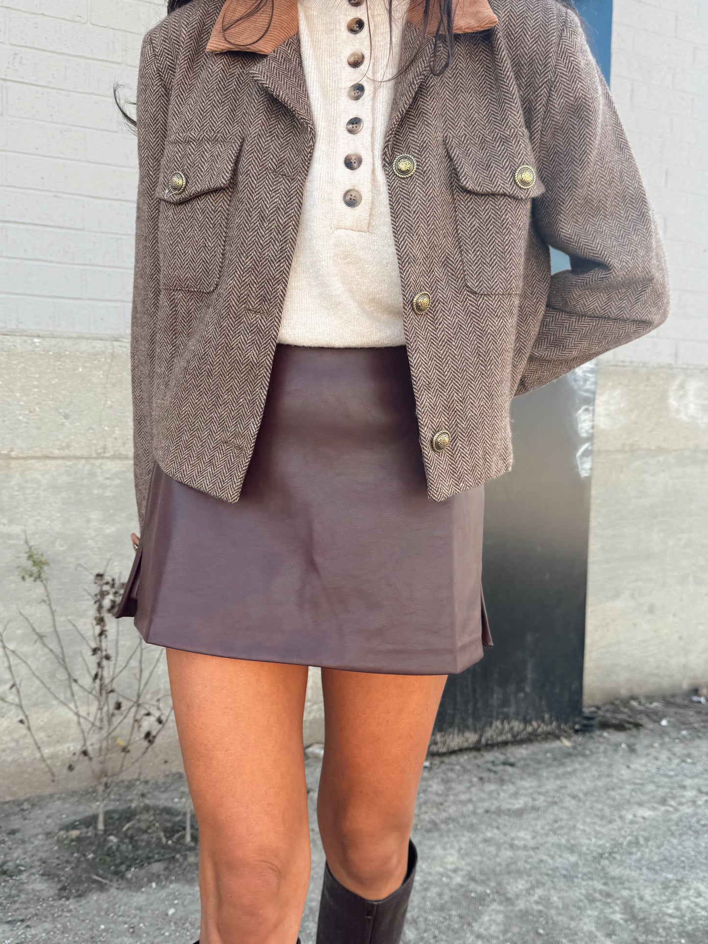 FAUX LEATHER MINI SKORT