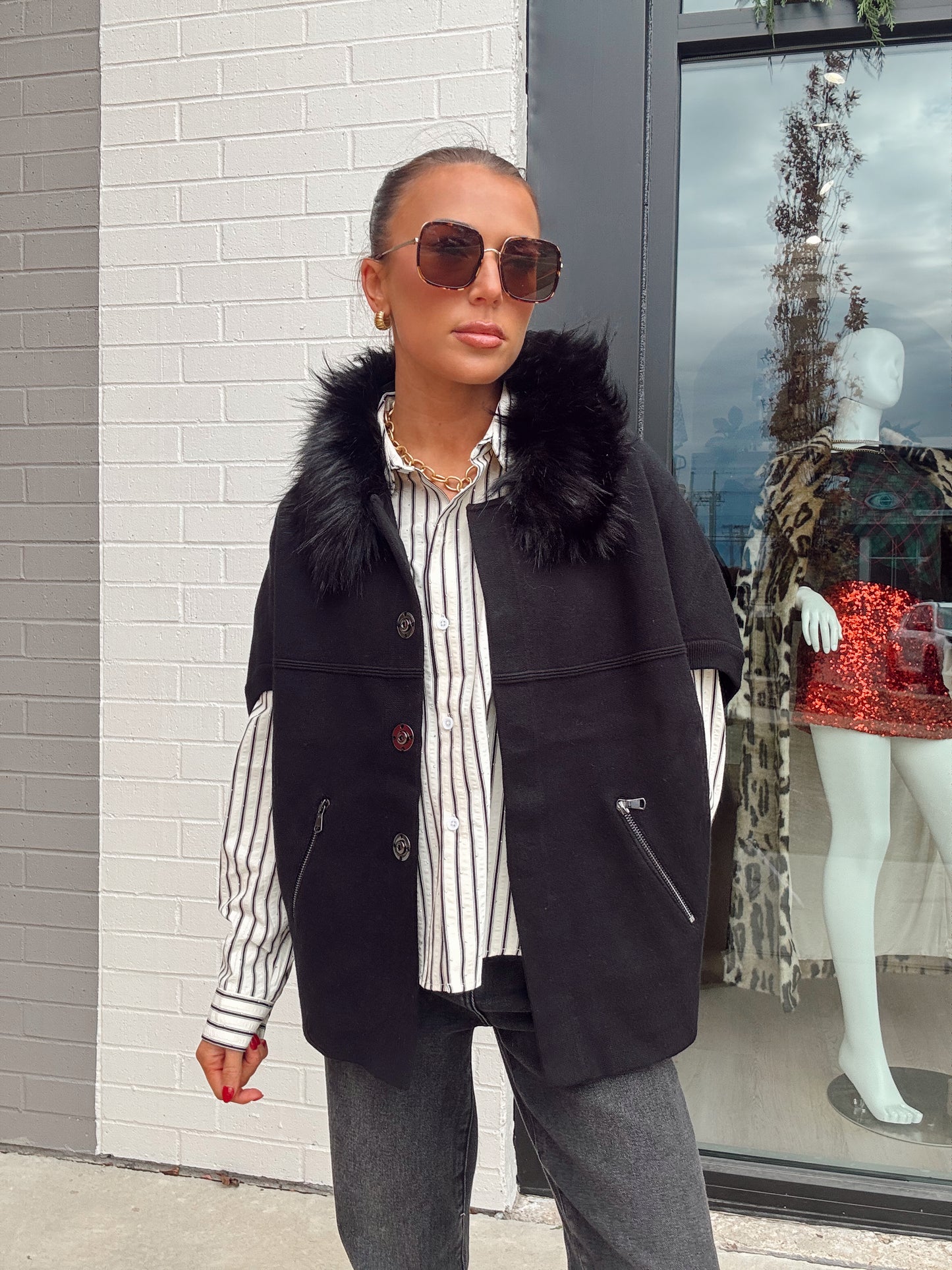 FAUX FUR TRIM CARDIGAN