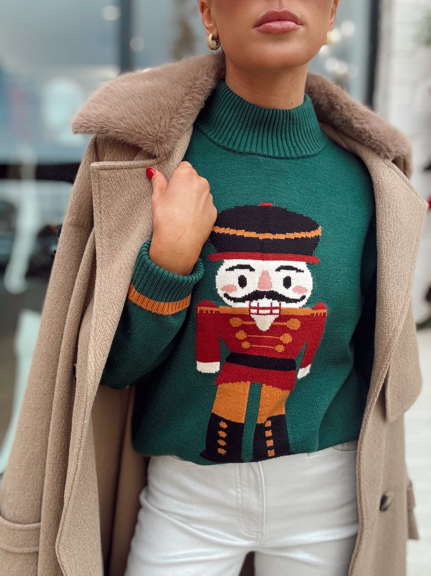 HOLIDAY SWEATER PULLOVER