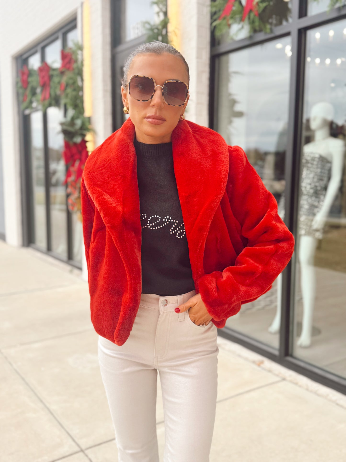 ROUNDNECK RHINESTONE CHEERS SWEATER