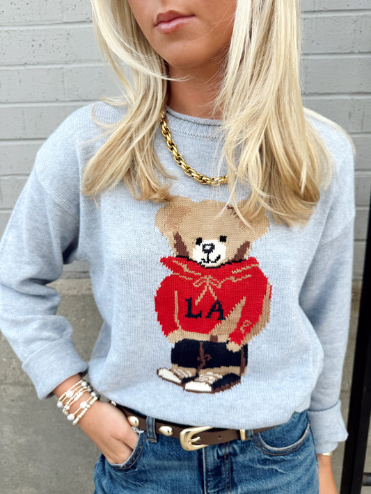 HOODIE BEAR GRAPHIC SWEATER