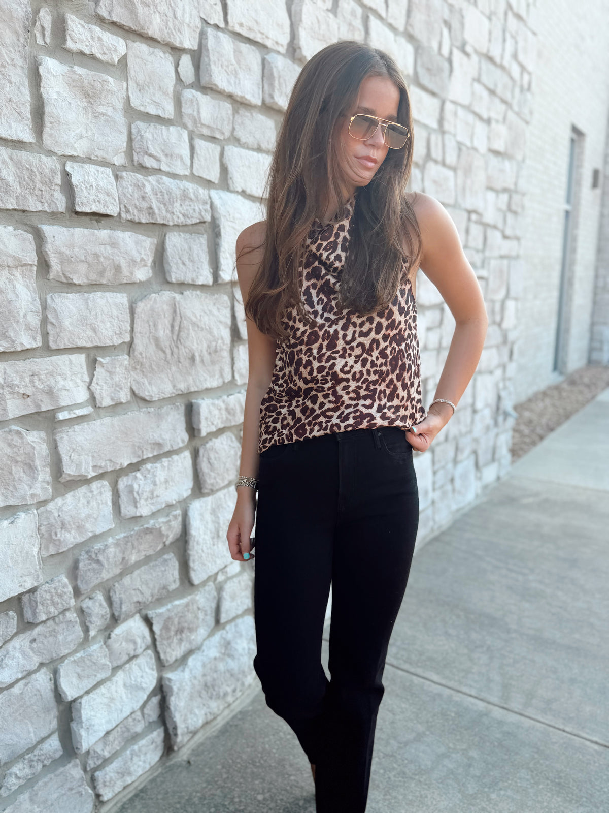 LEOPARD HALTER TOP