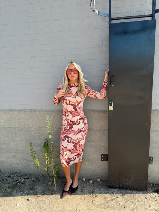 VIVIENNE DRESS