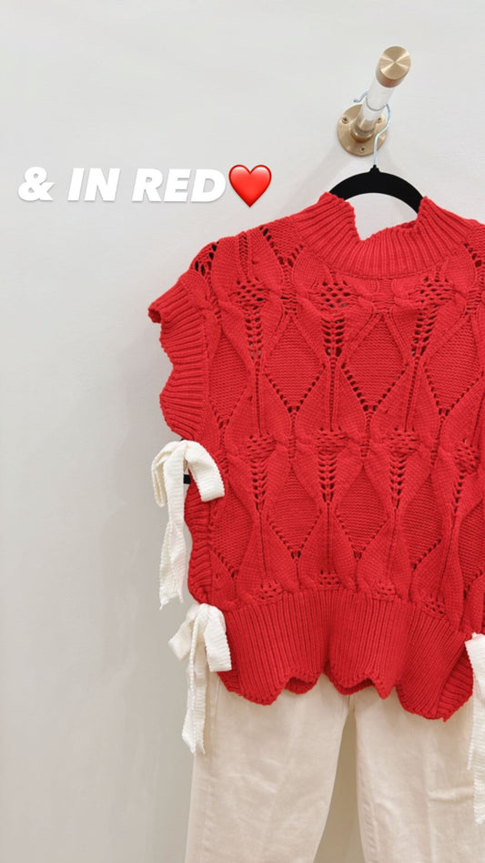 TIE CABLE KNIT SWEATER