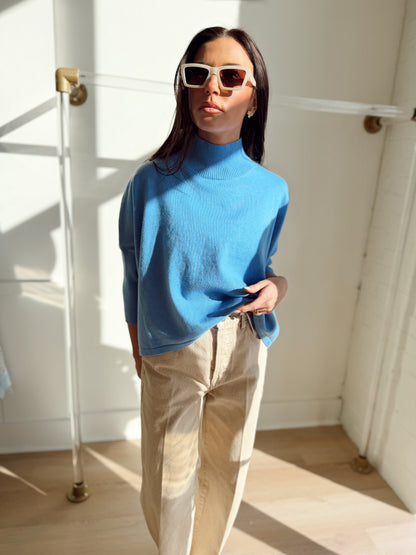 AJA SOLID TOP