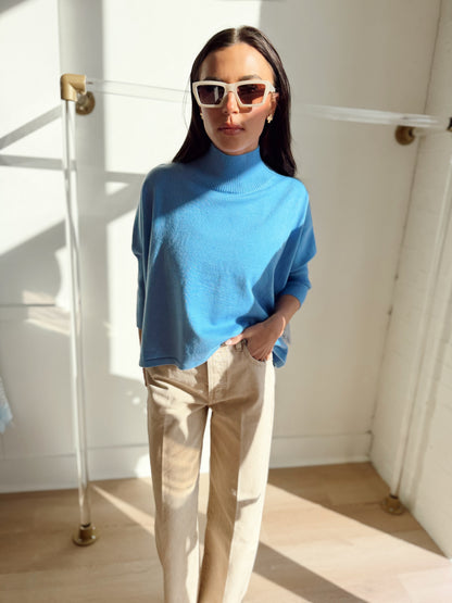 AJA SOLID TOP