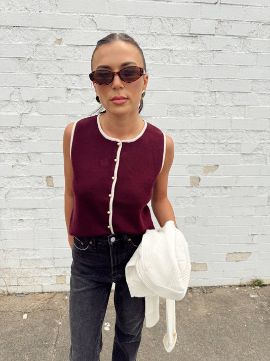 KNIT BUTTON VEST