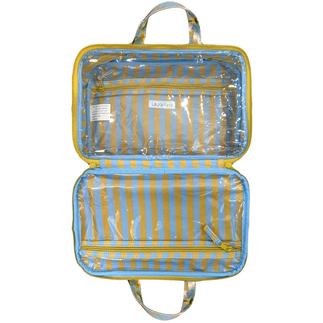 TRAVEL CASE