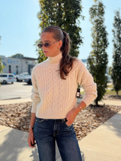 CABLE FRONT LS SWEATER