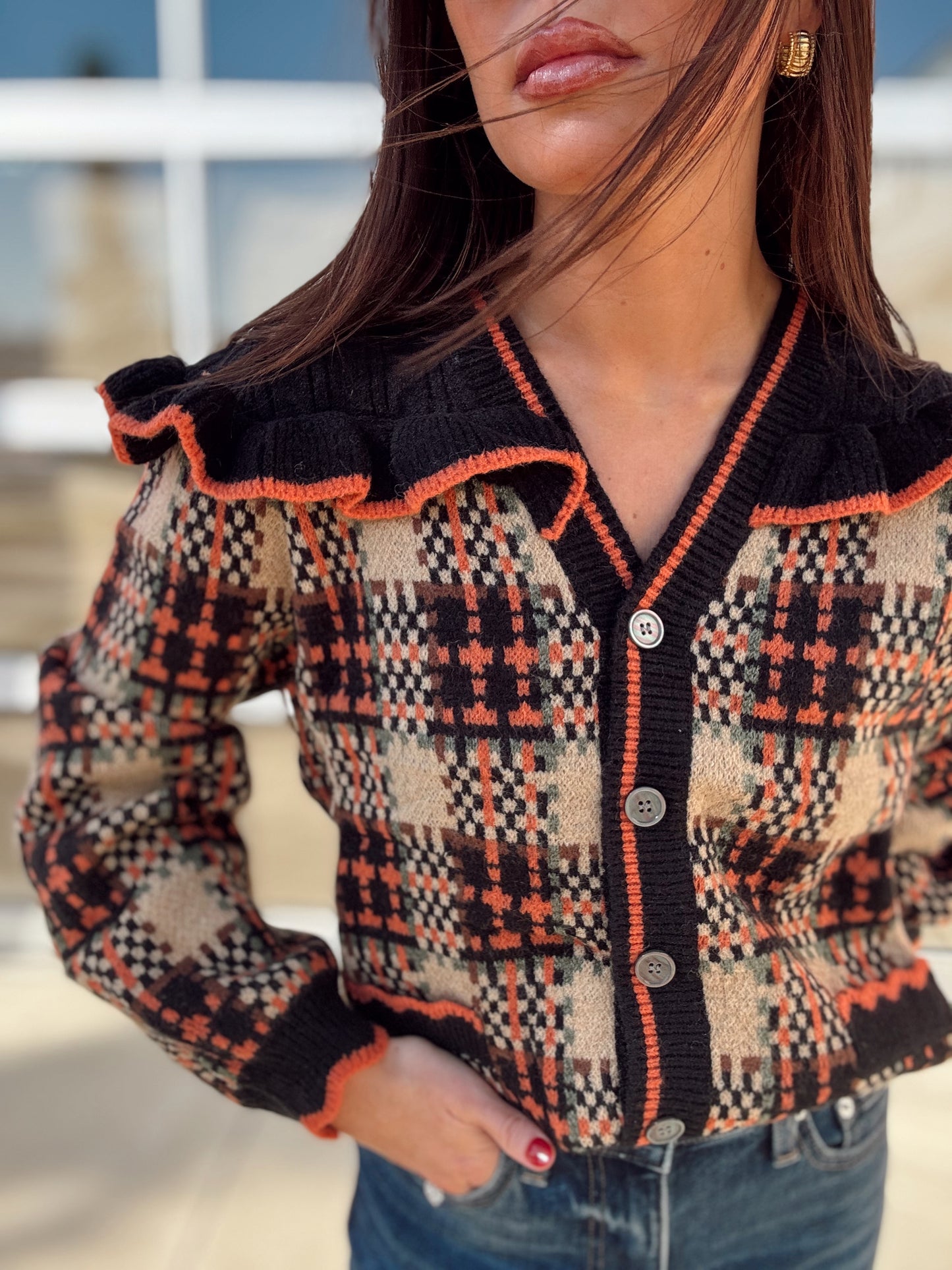 RUFFLED SWEATER CARDIGAN