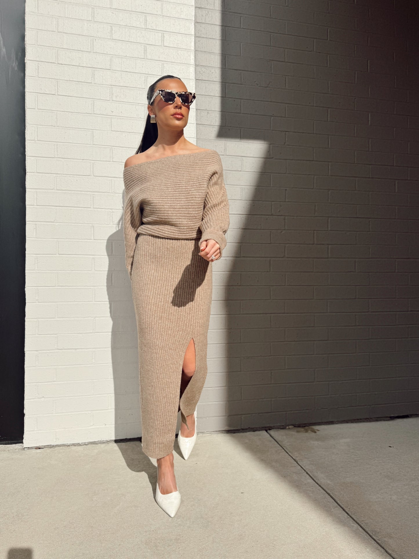 MIDI KNIT SWEATER DRESS