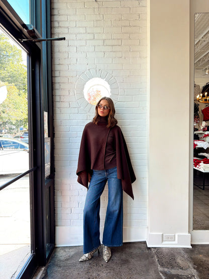 KNIT CAPE