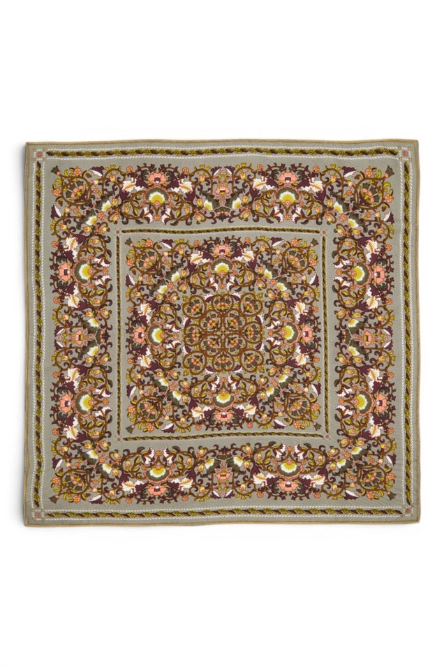 TAGORE BANDANA