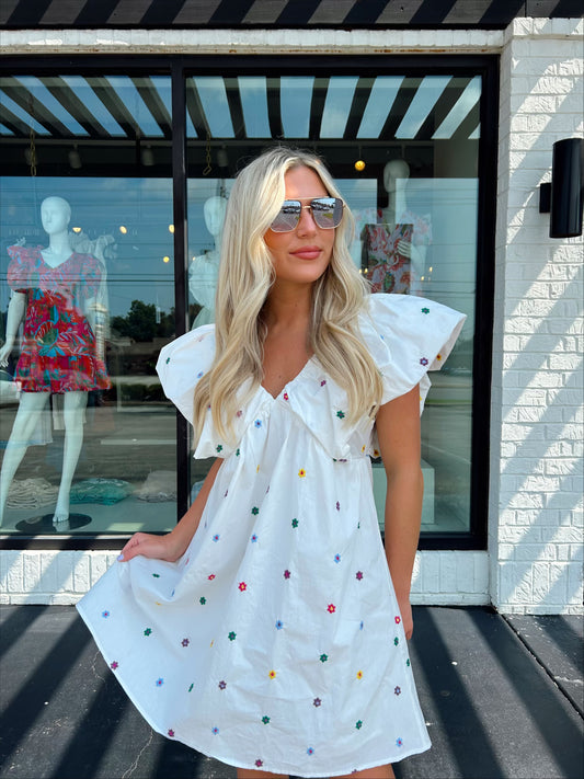 FLORAL EMBROIDERED BABYDOLL DRESS